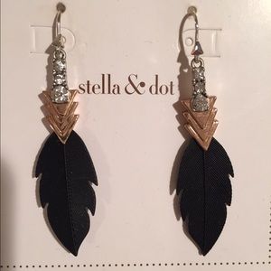 Stella & Dot Raven Earrings